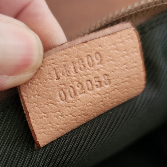 Gucci Vintage Monogram Pochette - Picture 9 of 12